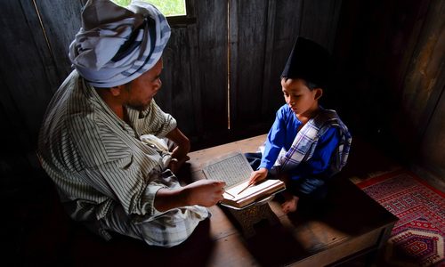 حلقات برنامج “هذا ديننا” باللغة البنغالية